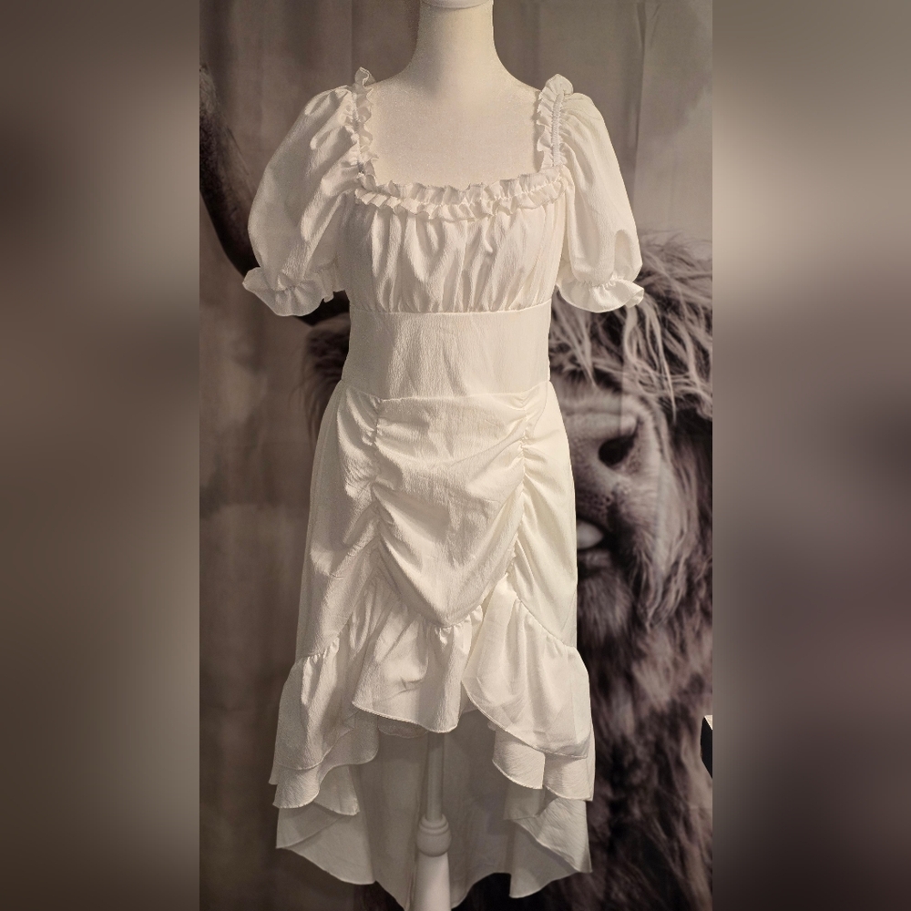 Elegant White Puff Sleeve Dress